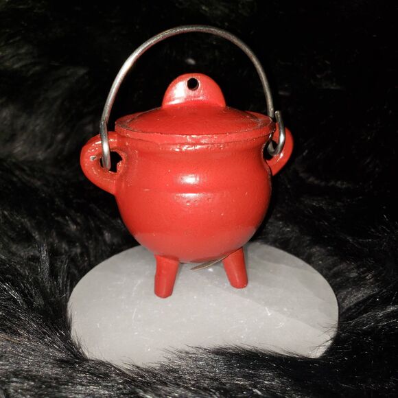 Red Mini cauldron - cast iron, spellwork, burner, witchcraft - Picture 1 of 3